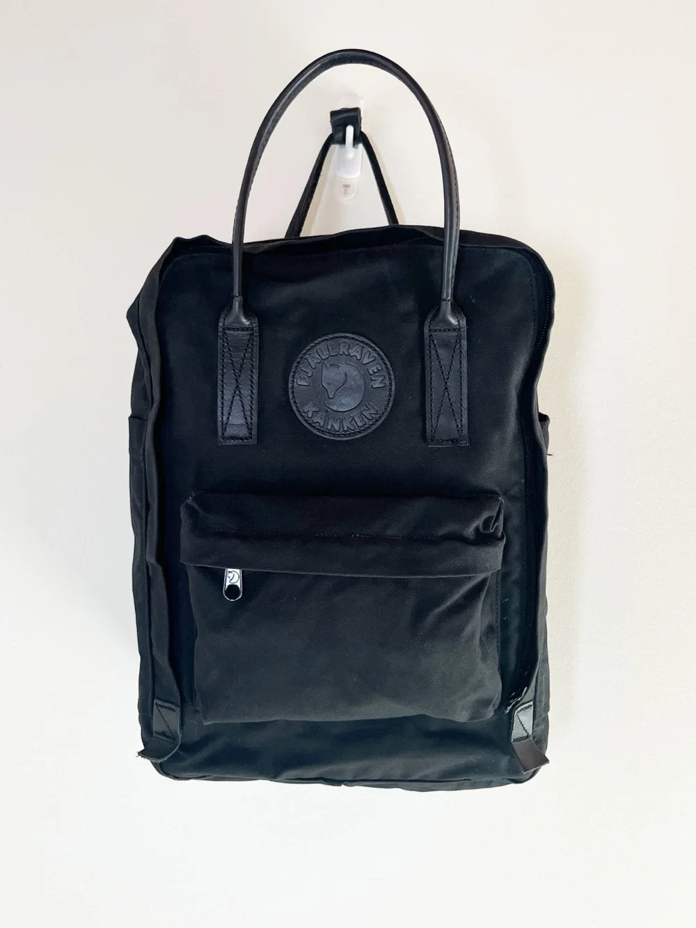 Fjallraven Kanken No. 2 Black Everyday Outdoor Bag Backpack